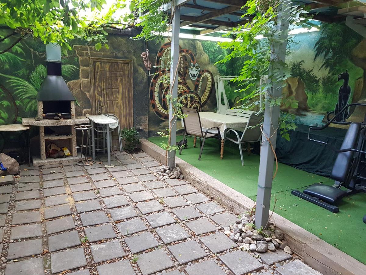 Riviera Apartments - Уединенный Отдых У Моря Odessa Esterno foto